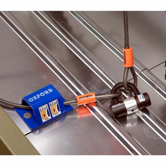 6'4 X 2'9 Trimetals Protect.a.Cycle Metal Bike Shed With Ramp - Green (1.95m X 0.88m) 7 6'4 X 2'9 Trimetals Protect.a.Cycle Metal Bike Shed With Ramp - Green (1.95m X 0.88m) - Image 5