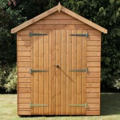 8' X 8' Traditional Heavy Duty Shiplap Apex Wooden Garden Shed (2.44m X 2.44m) 25 8' X 8' Traditional Heavy Duty Shiplap Apex Wooden Garden Shed (2.44m X 2.44m) -Garden Supplies Sales Shop heavy duty apex sheds insitu5 min 5